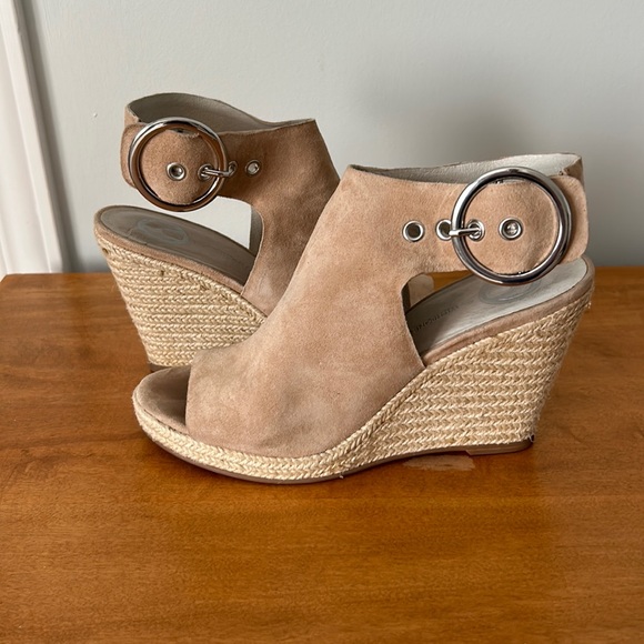 Shoes - Browns/ The WishboneCollection suede wedges